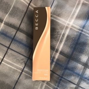 Brand New! Becca Ultimate Coverage Foundation